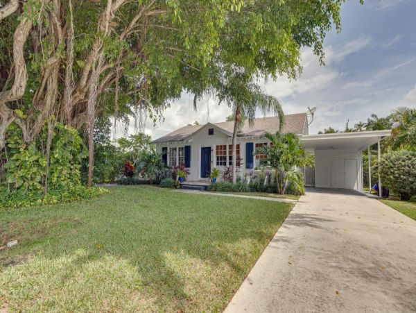 Great Delray Vacation Home Three Bedroom