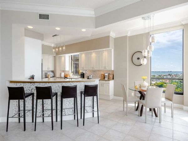 Gulf View Two Bedroom Vacation Rental in Longboat Key