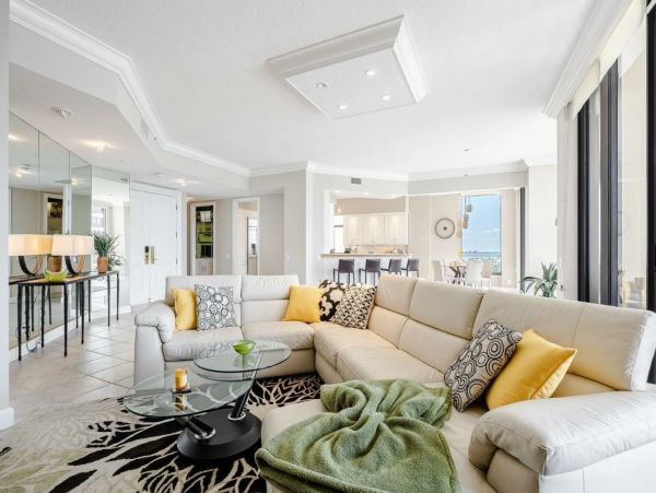 Gulf View Two Bedroom Vacation Rental in Longboat Key