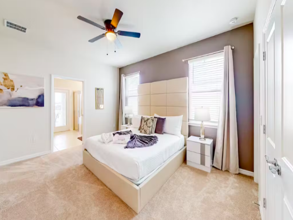 Stunning Home with Pool, Game Room, and Resort Amenities Near Disney