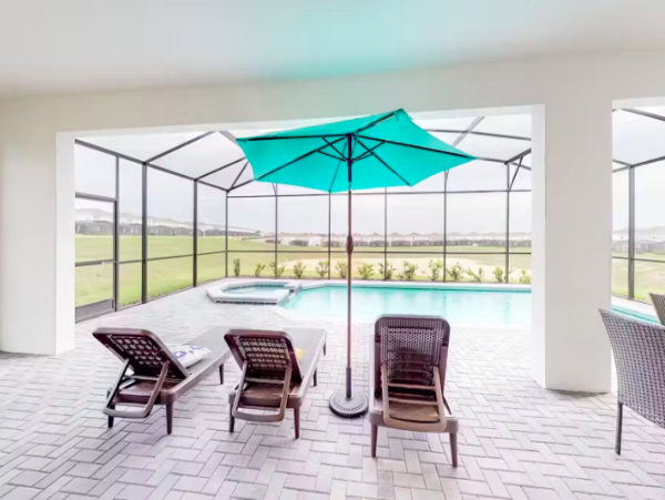 Stunning Home with Pool, Game Room, and Resort Amenities Near Disney