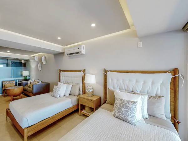 Studio with World Class Beach Views