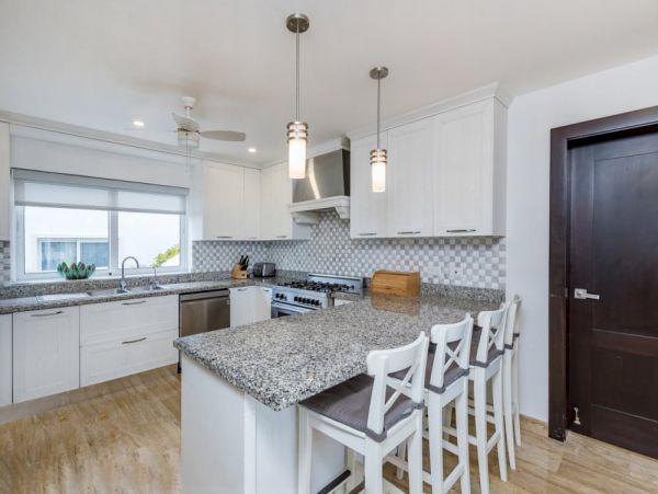 Punta Cana Vacation Home Eight Bedroom Walk to Beach