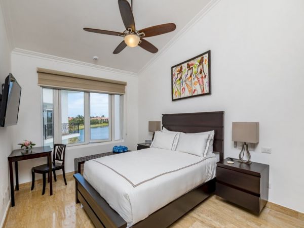 Punta Cana Vacation Home Eight Bedroom Walk to Beach