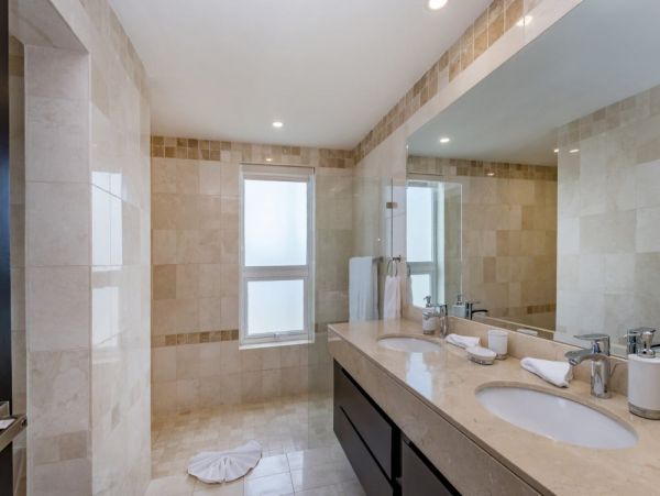 Punta Cana Vacation Home Eight Bedroom Walk to Beach