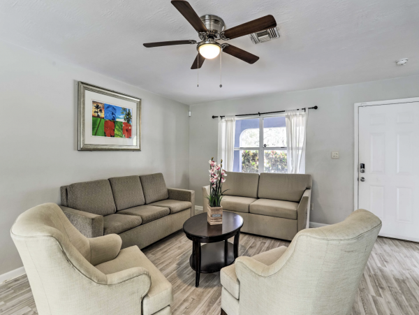 Value Priced Great Location Sleeps 12