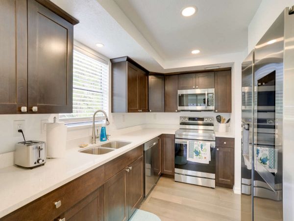 Seminole Lovely Vacation Getaway with 4 Bedrooms Sleeps 12