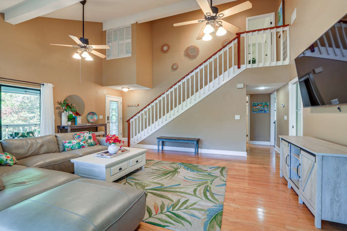 Seminole Vacation Rental with 4 Bedroom & Pool (close to Indian Rocks)
