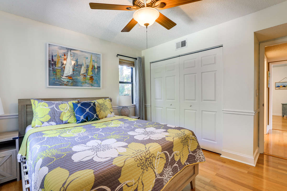 Seminole Vacation Rental with 4 Bedroom & Pool (close to Indian Rocks)