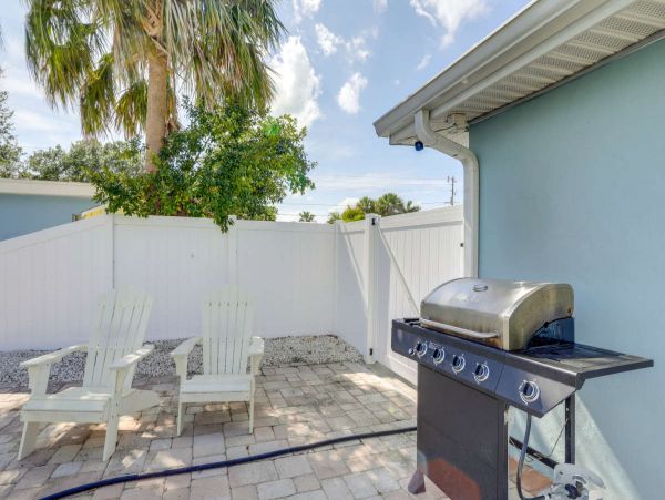 Walk to Beach Indian Rocks Vacation Home Five Bedroom