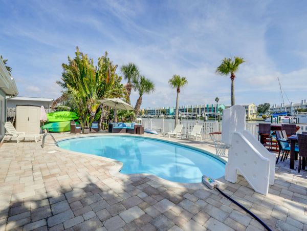 Walk to Beach Indian Rocks Vacation Home Five Bedroom