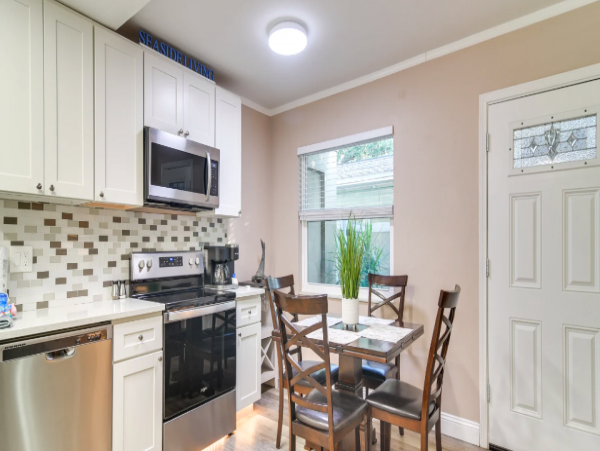 Indian Rocks  Beach 2 bedroom Apartment near ocean