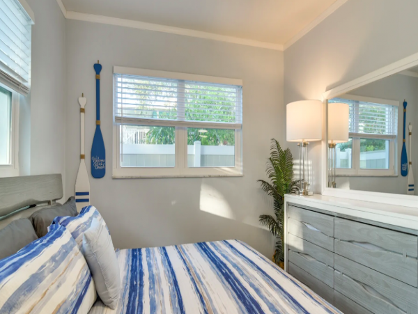 Indian Rocks  Beach 2 bedroom Apartment near ocean