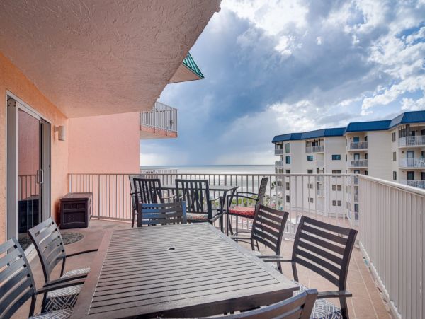 Beachfront Indian Shores Rental
