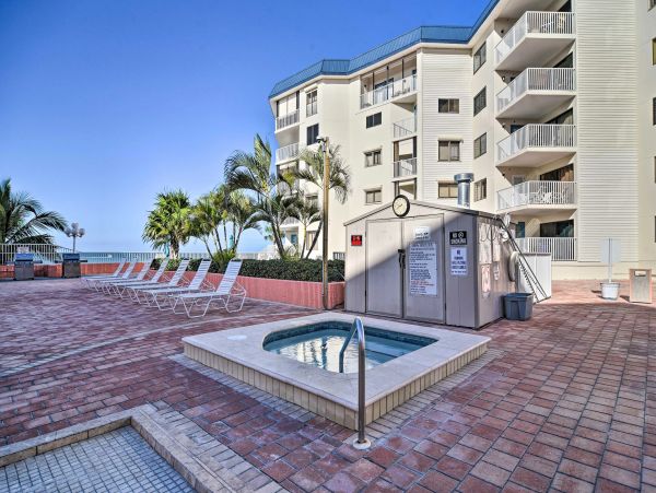 Beachfront Indian Shores Rental