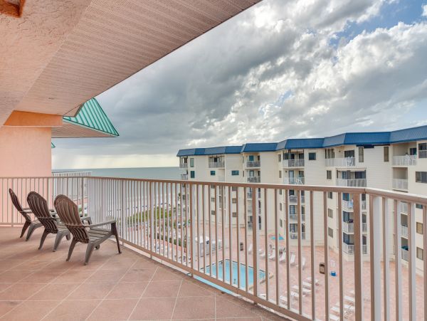 Beachfront Indian Shores Rental