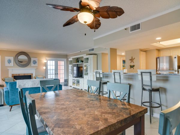 Beachfront Indian Shores Rental