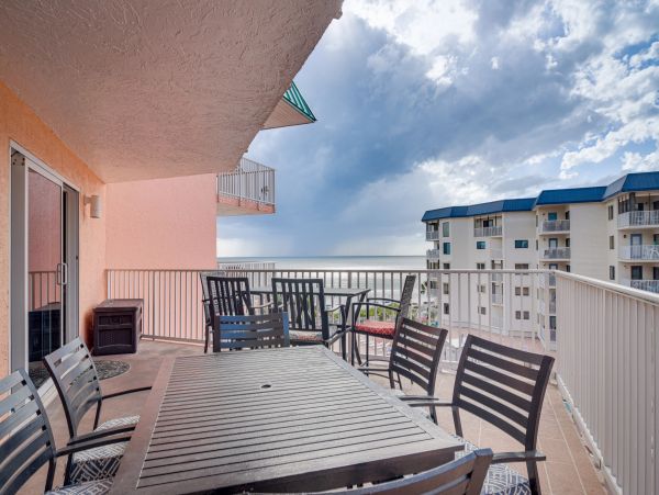 Beachfront Indian Shores Rental