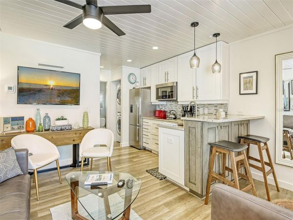 Sarasota Vacation Condo One Bedroom