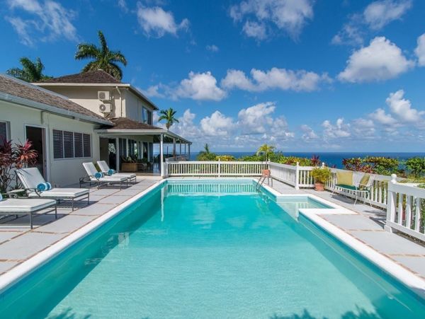 Jamaica Three Bedroom Walk to Beach Elegant Vacation Home