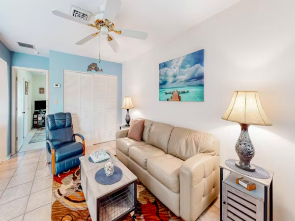 Charming Gulf-Views Condo with Pool, Balcony, and Easy Beach Access