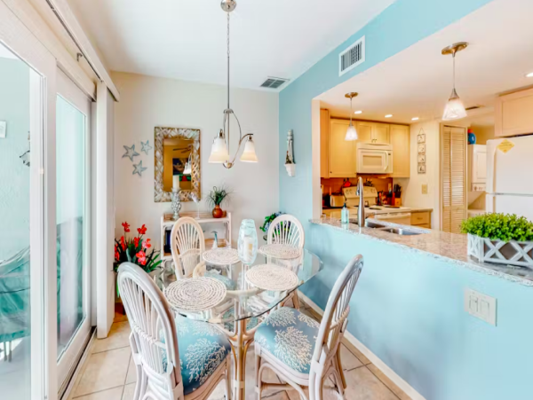 Charming Gulf-Views Condo with Pool, Balcony, and Easy Beach Access
