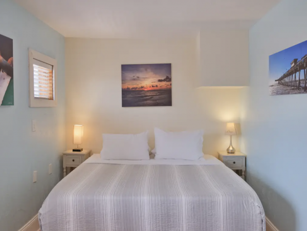 Stroll To Beach Anna Maria Island Cottage