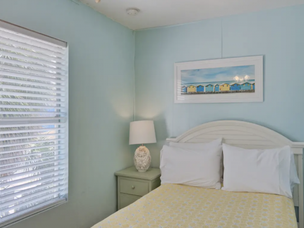 Stroll To Beach Anna Maria Island Cottage