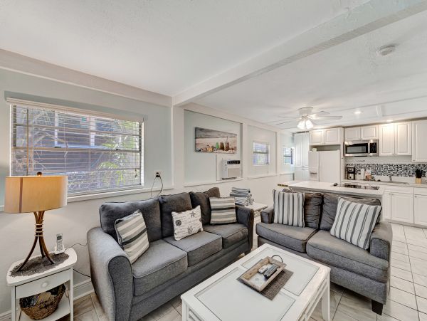 Two Bedroom Cozy Suite for Rent in Holmes Beach