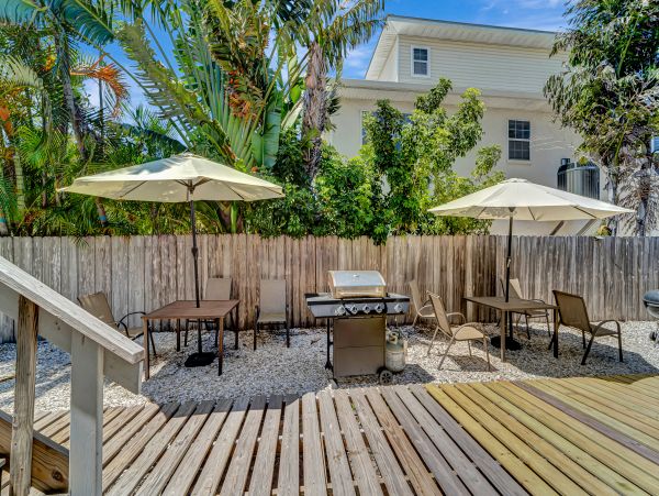 Two Bedroom Cozy Suite for Rent in Holmes Beach