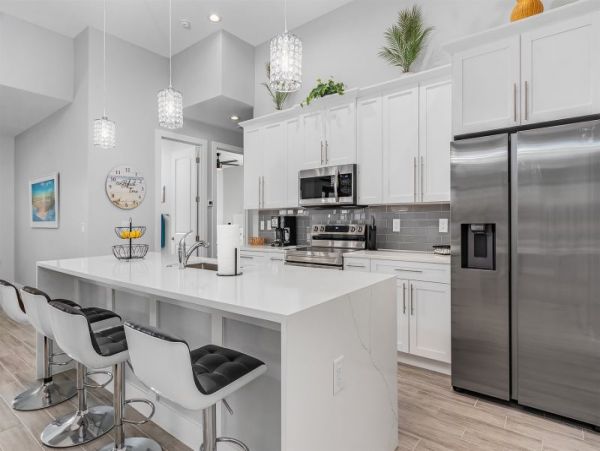 Cape Coral Vacation Home Sleeps Eight Guests