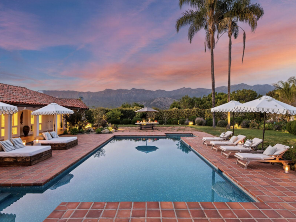 Private Estate Home Ocean Mountain Views Luxury Pool Hot Tub.