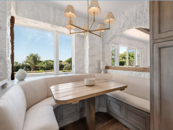 Private Estate Home Ocean Mountain Views Luxury Pool Hot Tub.