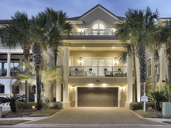Destin Luxury Vacation Five Bedroom Retreat Sleeps 20