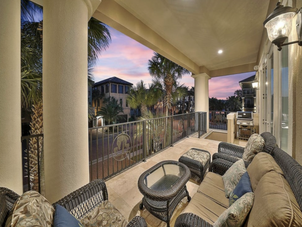 Destin Luxury Vacation Five Bedroom Retreat Sleeps 20