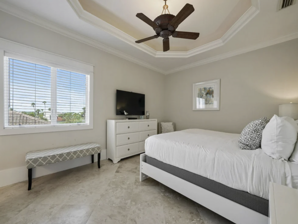 Destin Luxury Vacation Five Bedroom Retreat Sleeps 20