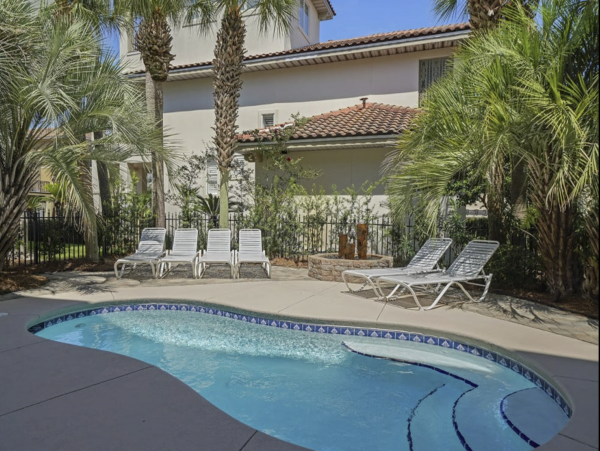 Destin Luxury Vacation Five Bedroom Retreat Sleeps 20