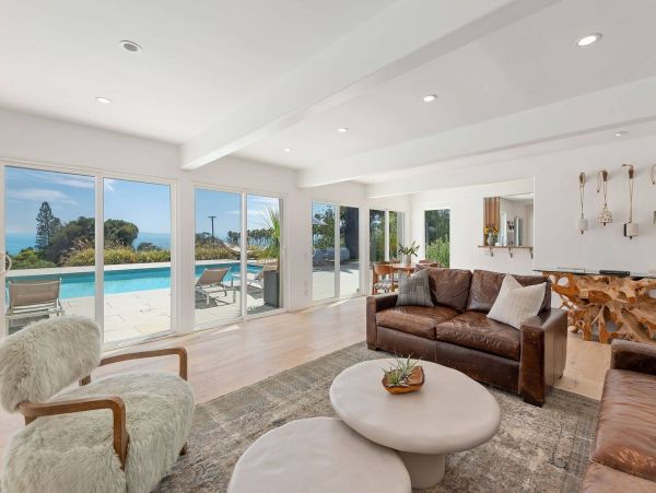 Luxury Santa Barbara Home with Four Bedroom