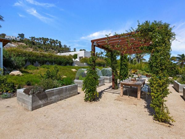 Luxury Santa Barbara Home with Four Bedroom