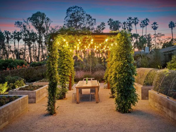 Luxury Santa Barbara Home with Four Bedroom
