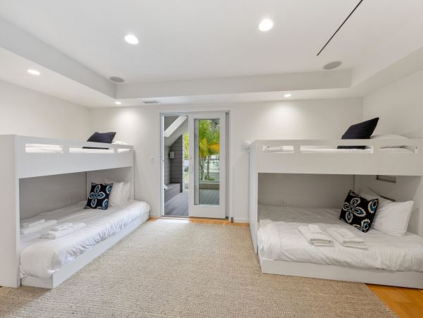 Gorgeous 4 Bedroom Vacation Getaway in La Jolla