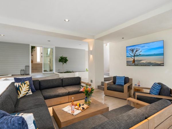 Gorgeous 4 Bedroom Vacation Getaway in La Jolla