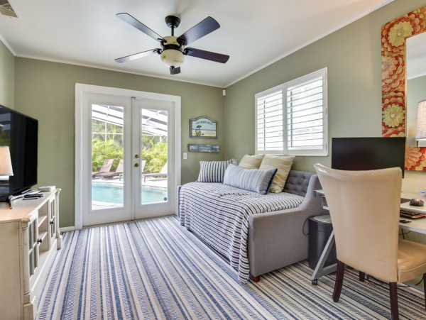 Siesta Key Vacation Home 4 Bedrooms Sleeps 12 Boat Dock