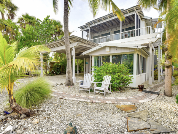 Siesta Key Vacation Home 4 Bedrooms Sleeps 12 Boat Dock