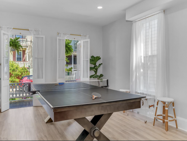 Cape May Six Bedroom Rental Two Blocks to Beach