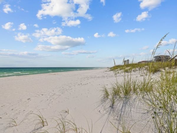 Navarre Vacation Home 5 Bedroom