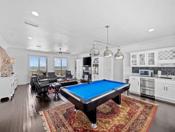 Navarre Vacation Home 5 Bedroom