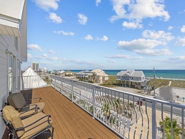Navarre Vacation Home 5 Bedroom