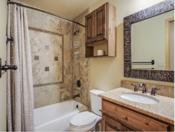 Breckenridge Luxury Vacation Home Sleeps 20 Guests