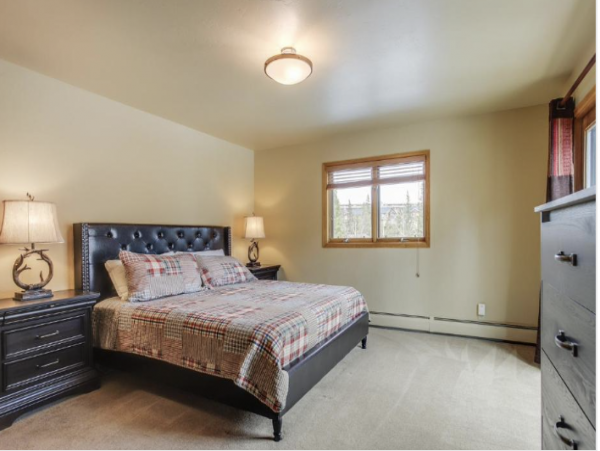Breckenridge Luxury Vacation Home Sleeps 20 Guests